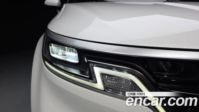 Kia Canival 2022 — photo 8