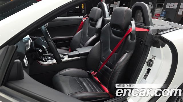 Mercedes-Benz SLC-Class 2017 — photo 7