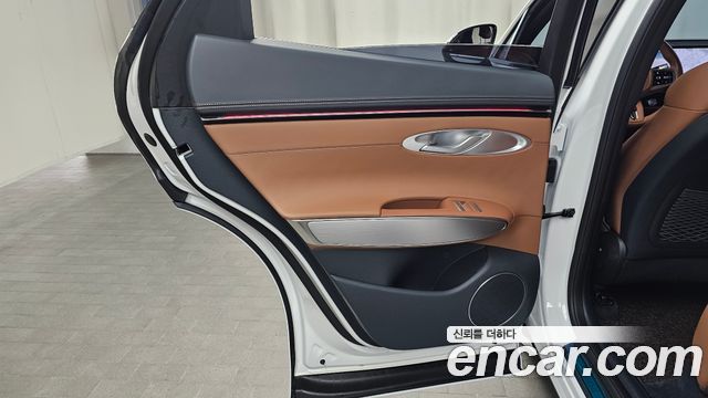 Genesis GV70 2026 — photo 15