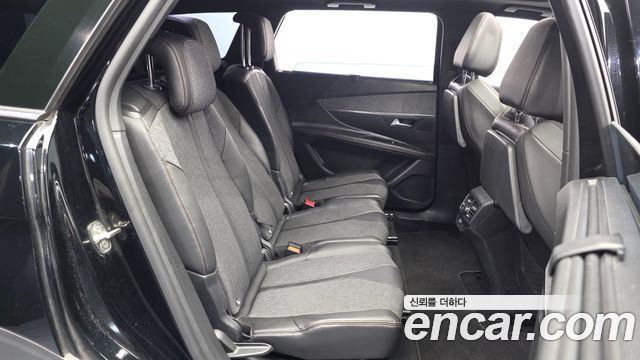 Peugeot 5008 2019 — photo 17