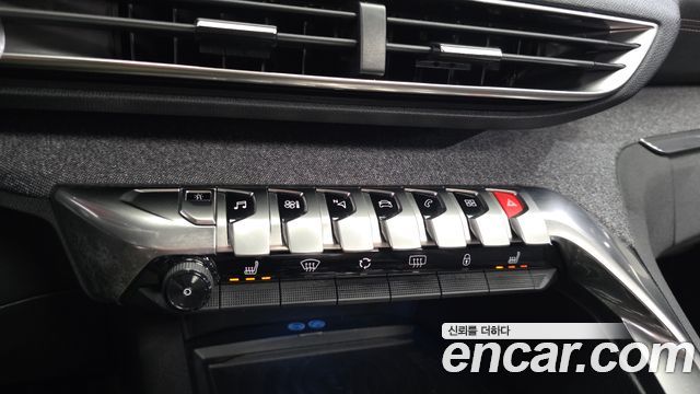Peugeot 5008 2019 — photo 26