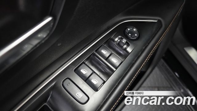 Peugeot 5008 2019 — photo 30