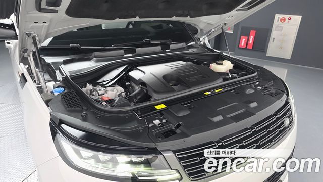 Land Rover Range Rover Sport 2025 — photo 6