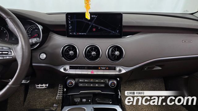 Kia Stinger 2021 — photo 14