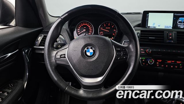 BMW 1-Series 2014 — photo 16