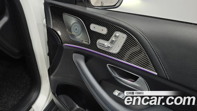 Mercedes-Benz GLE-Class 2022 — photo 29
