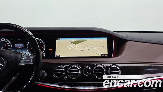Mercedes-Benz S-Class 2017 — photo 16