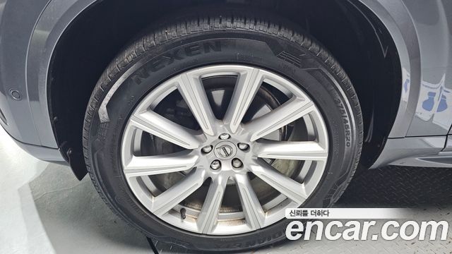 Volvo XC90 2019 — photo 5