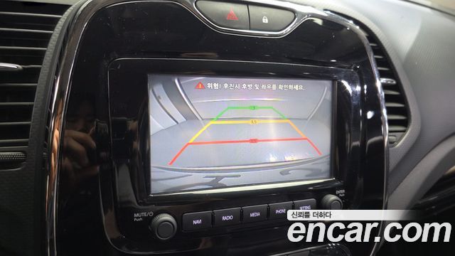 Renault Korea QM3 2015 — photo 15