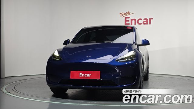 Tesla Model Y 2025 — photo 3