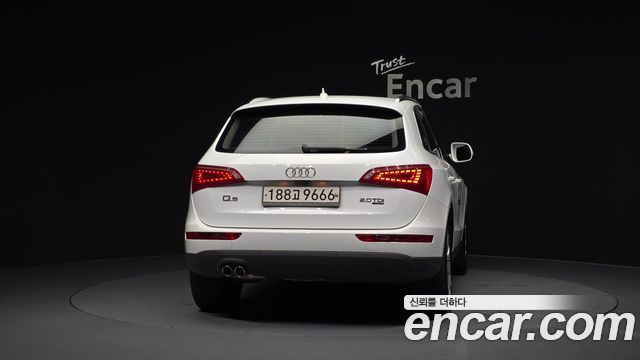 Audi Q5 2011 — photo 4