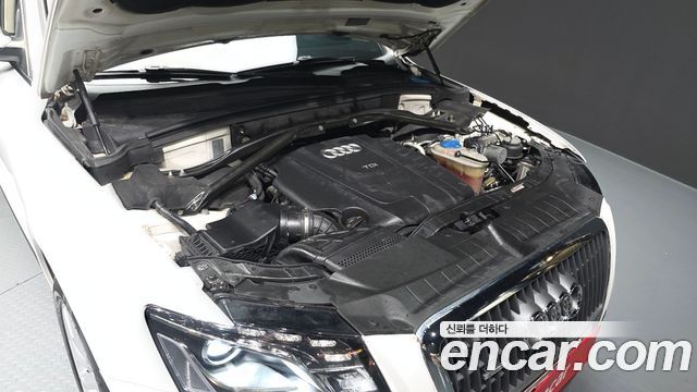 Audi Q5 2011 — photo 6