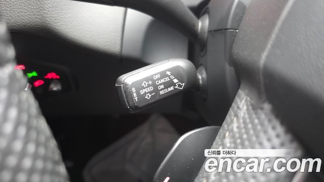 Audi Q5 2011 — photo 18