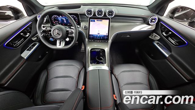 Mercedes-Benz GLC-Class 2026 — photo 10
