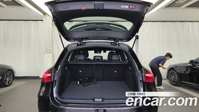Mercedes-Benz GLC-Class 2026 — photo 26