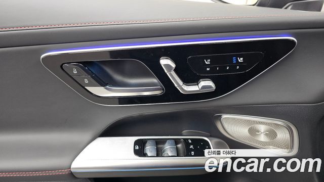 Mercedes-Benz GLC-Class 2026 — photo 29