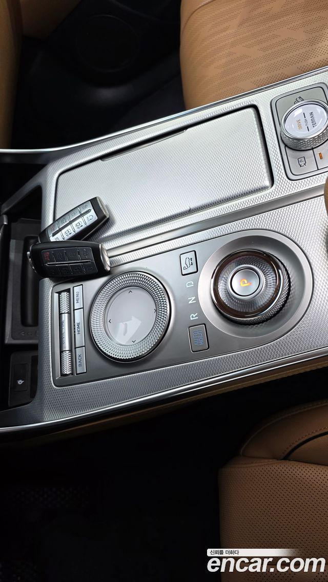 Genesis GV80 2021 — photo 9