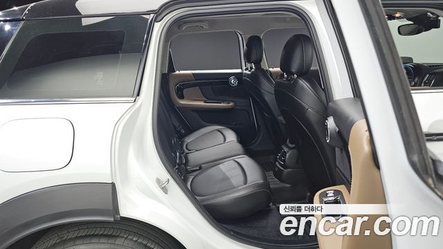 Mini Countryman 2019 — photo 17