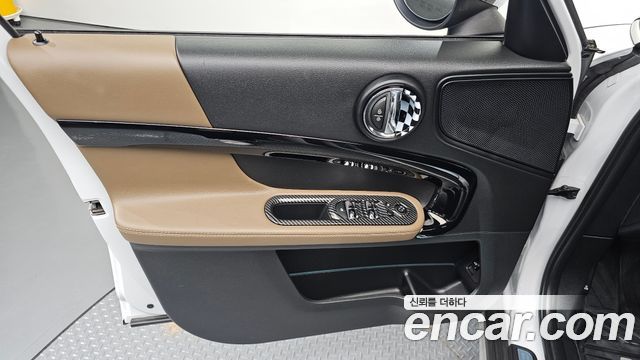 Mini Countryman 2019 — photo 14