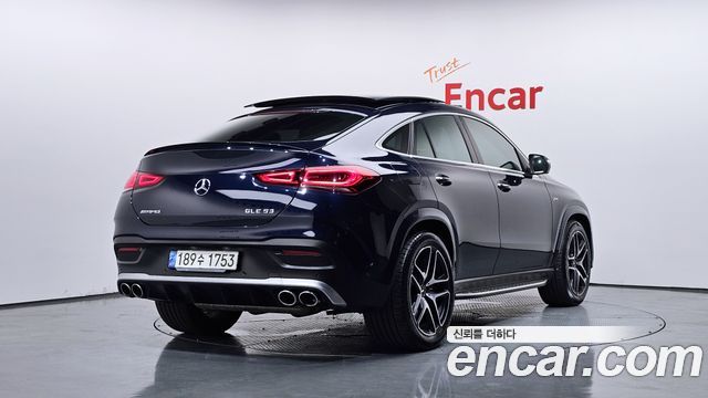 Mercedes-Benz GLE-Class 2021 — photo 2