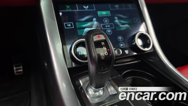 Land Rover Range Rover Sport 2016 — photo 9