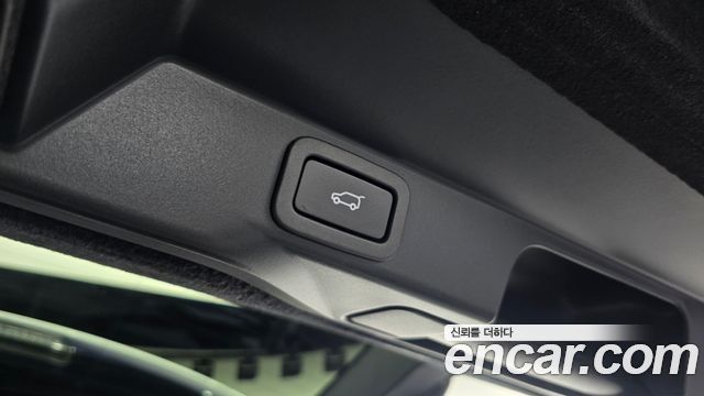 Land Rover Range Rover Sport 2016 — photo 17