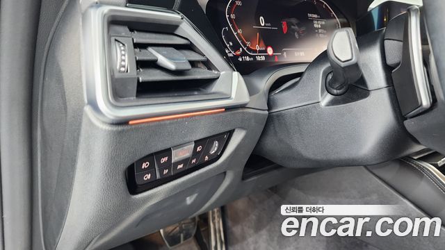 BMW 4-Series 2021 — photo 28