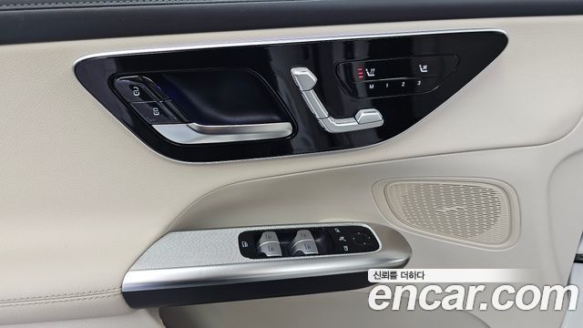 Mercedes-Benz GLC-Class 2024 — photo 31