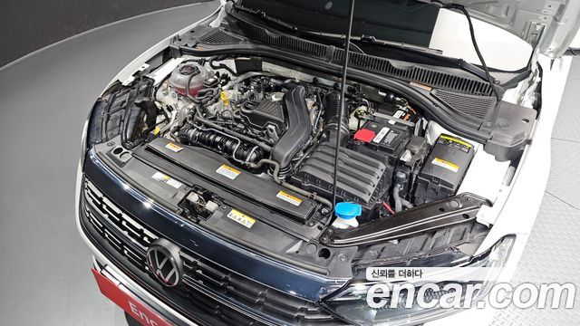 Volkswagen Jetta 2023 — photo 6