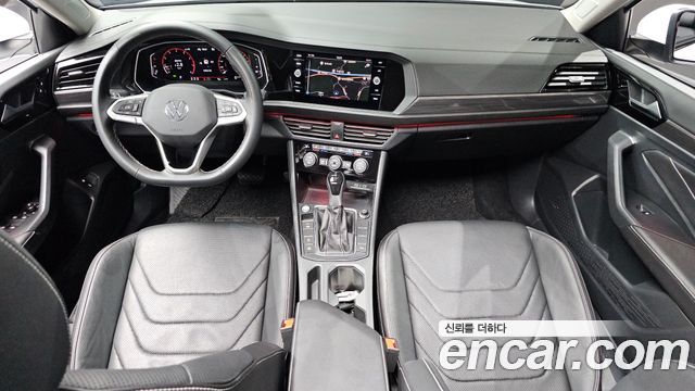 Volkswagen Jetta 2023 — photo 10
