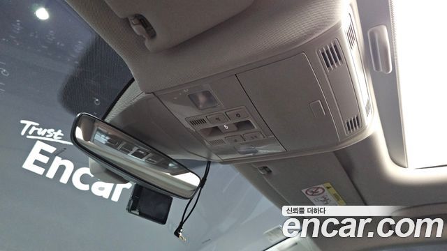 Volkswagen Jetta 2023 — photo 24