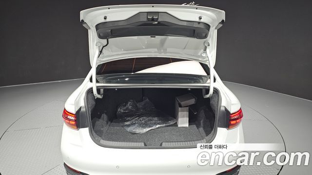 Volkswagen Jetta 2023 — photo 26
