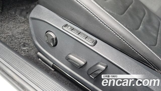 Volkswagen Jetta 2023 — photo 33
