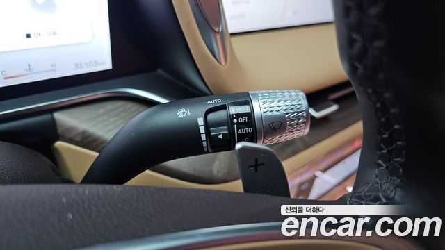 Genesis G90 2022 — photo 36