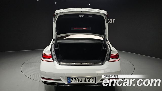 Genesis G90 2022 — photo 38
