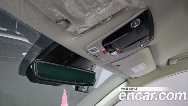 Kia K5 2022 — photo 24