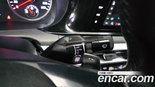 Kia K5 2022 — photo 26