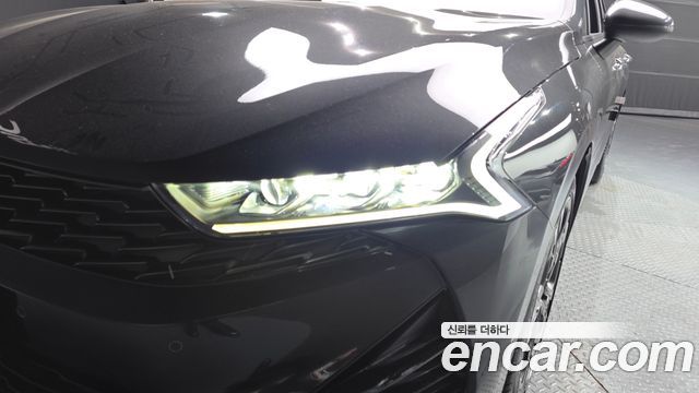 Kia K5 2022 — photo 8