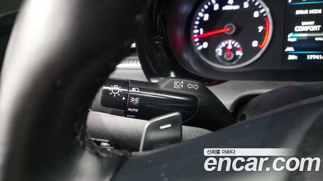 Kia K5 2022 — photo 28