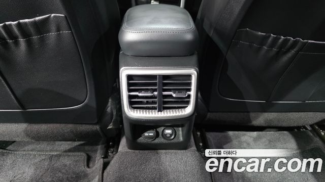 Kia K5 2022 — photo 29