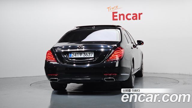 Mercedes-Benz S-Class 2016 — photo 4