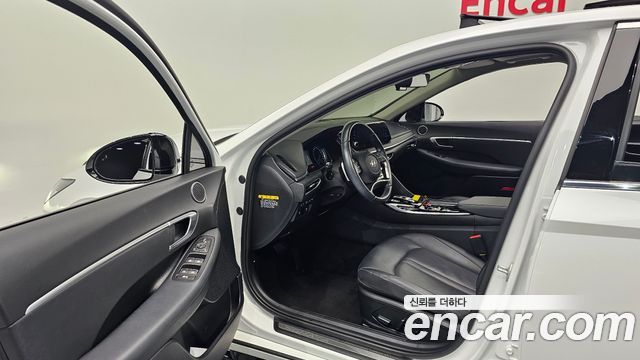 Hyundai Sonata 2020 — photo 13