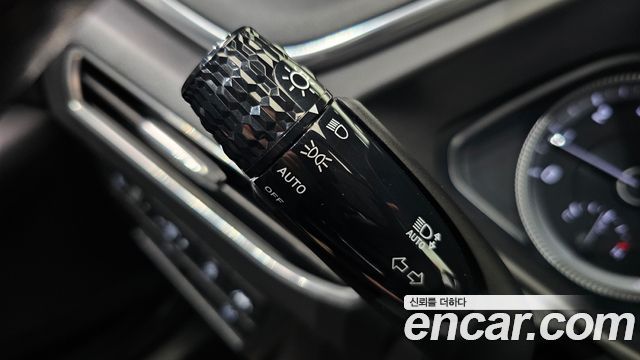 Hyundai Sonata 2020 — photo 28