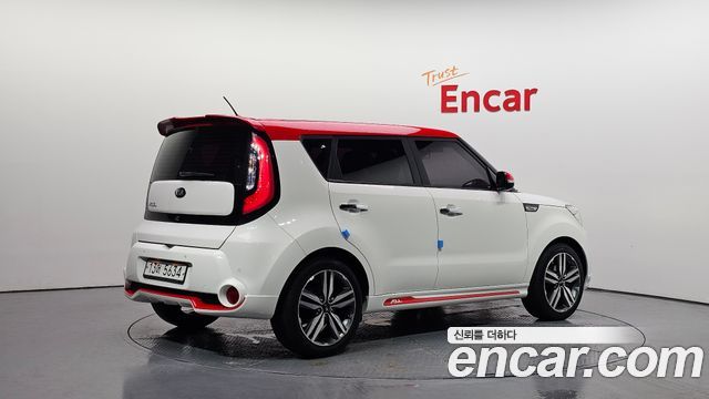 Kia Soul 2015 — photo 2