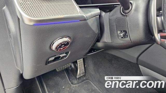Mercedes-Benz GLC-Class 2026 — photo 27