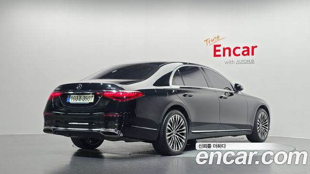 Mercedes-Benz S-Class 2021 — photo 2