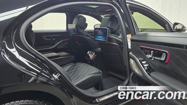 Mercedes-Benz S-Class 2021 — photo 17