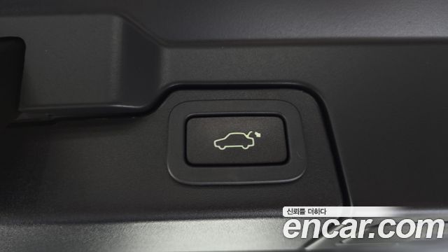 Land Rover Range Rover Evoque 2018 — photo 29