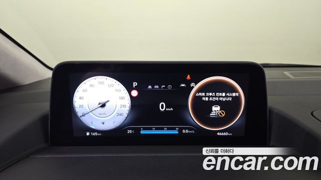 Hyundai Staria 2025 — photo 8