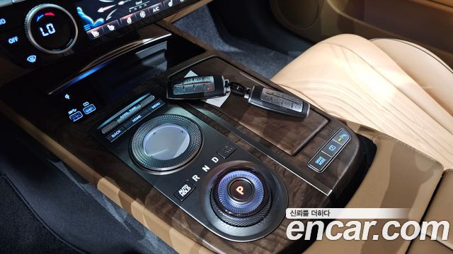 Genesis G80 2022 — photo 12